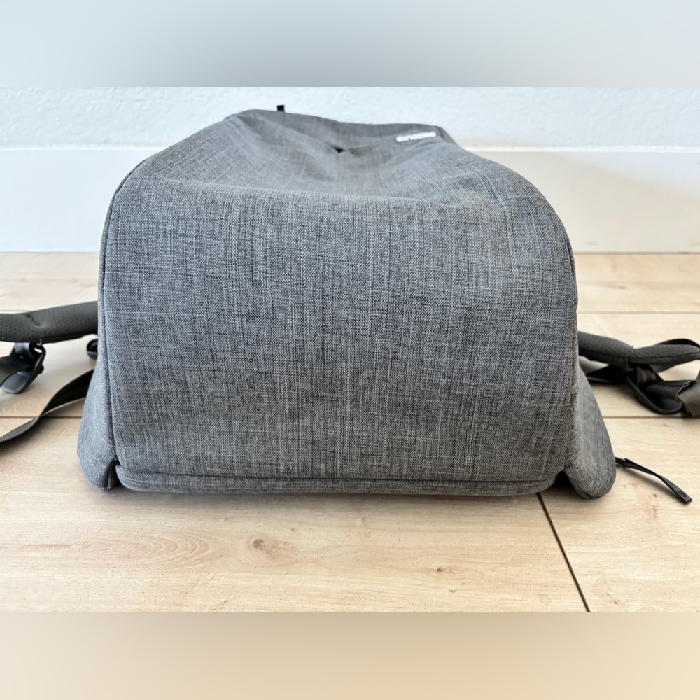 Incase Icon Slim Backpack Grey - Picture 6 of 16